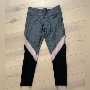 PINK VICTORIA'S SECRET ULTIMATE Capris Medium